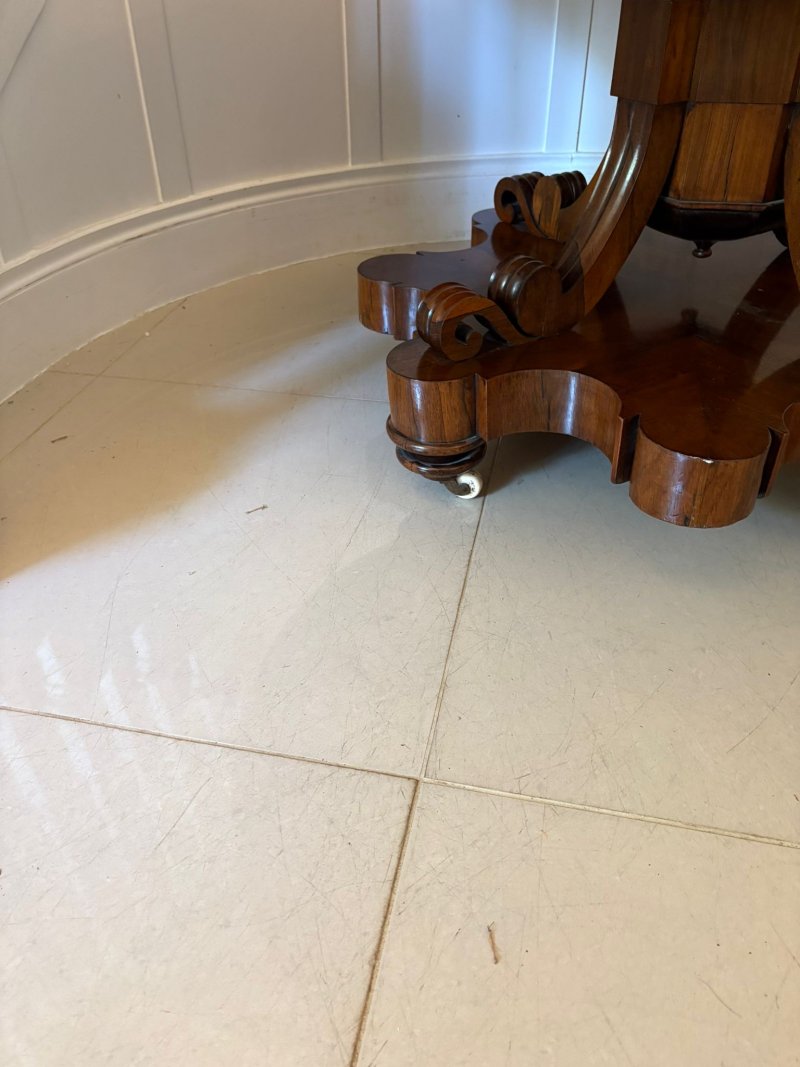 Outstanding Quality Antique Victorian Rosewood Circular Centre/Dining Table - Image 6